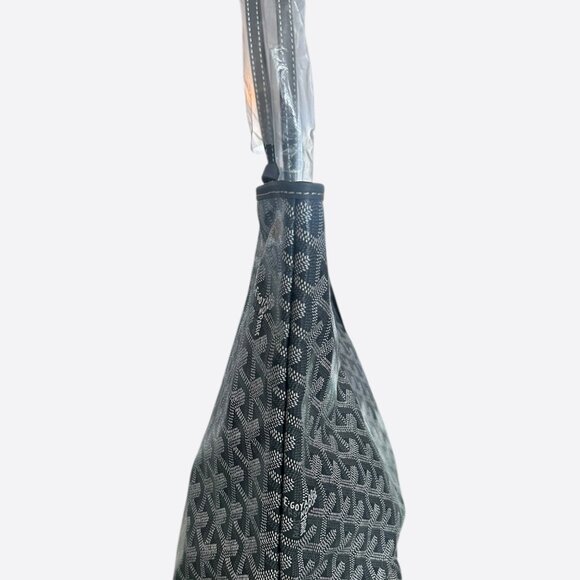 Goyard Grey St. Louis Tote Bag - Picture 2 of 6